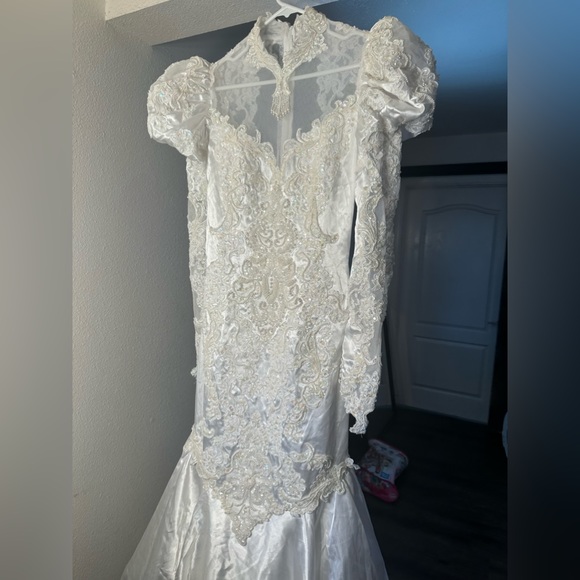 COPY - Vintage classy extremely gorgeous sparkly wedding dress size m - Picture 15 of 17